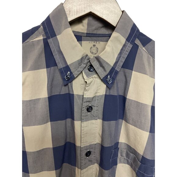 J.Crew Men's Light Weight Blue Plaid Button Down Collared Shirt Size Small - Picture 3 of 9